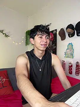 Snapshot of Yaiden_11 chatting on December 2025 10:17:02 AM Yaiden 11 online show from December 2025 10:17:02 AM