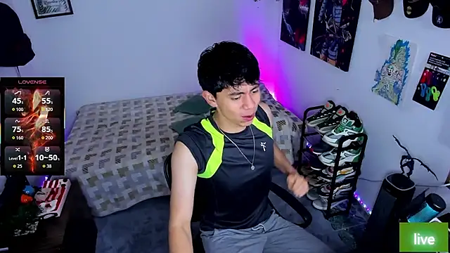 Snapshot of Yaiden_11 chatting on November 2025 10:19:01 AM Yaiden 11 online show from November 2025 10:19:01 AM