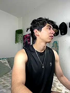 Snapshot of Yaiden_11 chatting on December 2025 10:29:02 AM Yaiden 11 online show from December 2025 10:29:02 AM