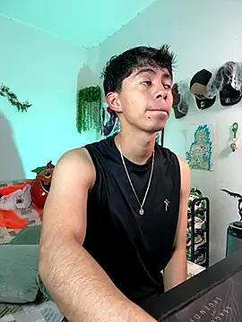 Snapshot of Yaiden_11 chatting on October 2025 10:03:02 AM Yaiden 11 online show from October 2025 10:03:02 AM