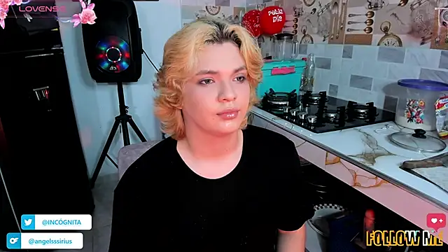 adam angelssss online show from November 2025 09:29:02 PM