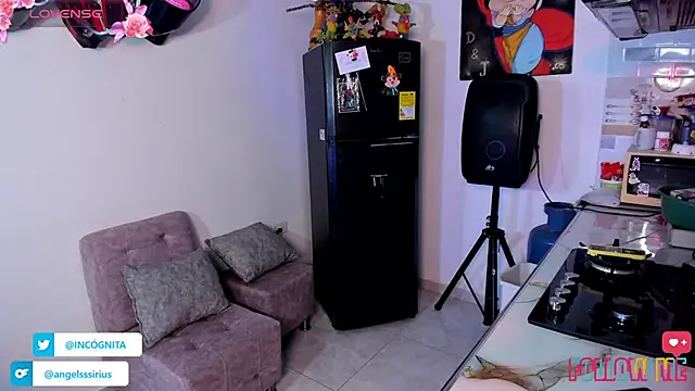 adam angelssss online show from December 2025 01:35:01 PM