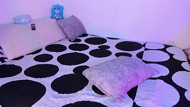 adam angelssss online show from February 2026 02:49:01 PM