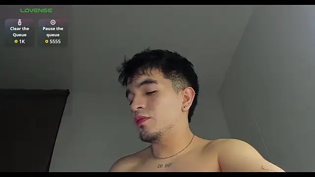 cmzo  online show from December 2025 01:10:02 AM