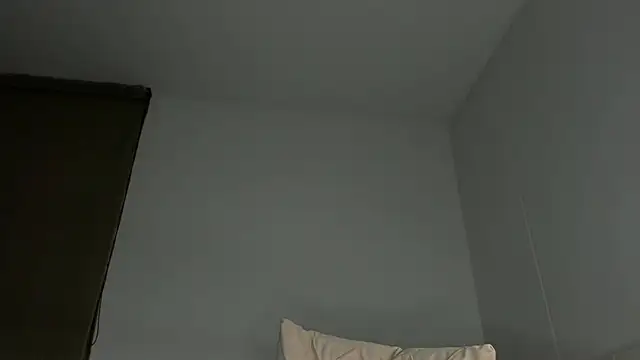 cmzo  online show from November 2025 01:23:01 AM