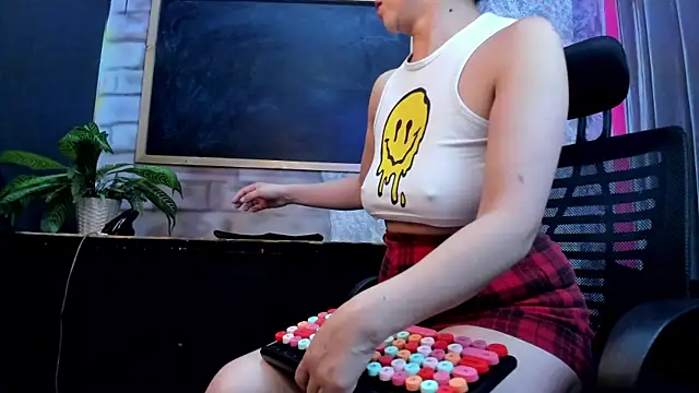 AngelinaBlanc  online show from October 2025 12:37:02 PM