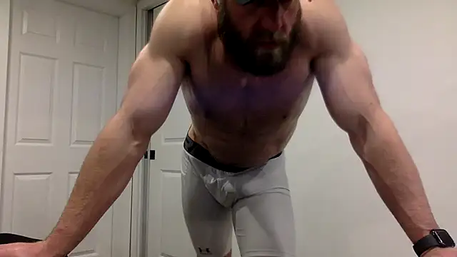 Snapshot of clarkefit chatting on March 2025 01:32:02 AM clarkefit online show from March 2025 01:32:02 AM