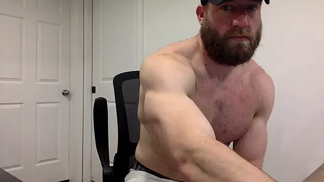 Snapshot of clarkefit chatting on March 2025 12:50:02 PM clarkefit online show from March 2025 12:50:02 PM