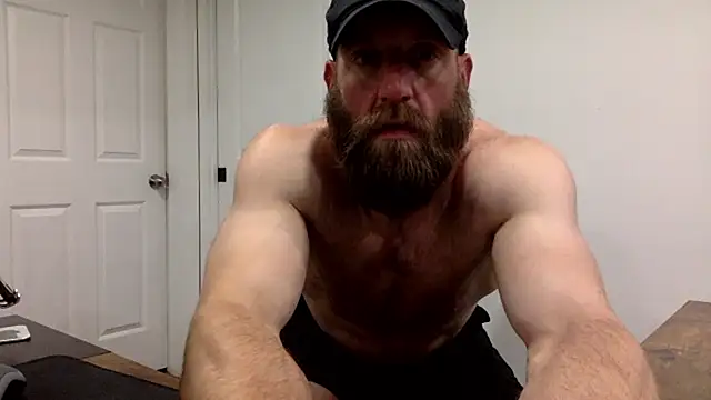 Snapshot of clarkefit chatting on October 2025 01:00:02 AM clarkefit online show from October 2025 01:00:02 AM