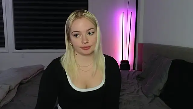 margot robbie7 online show from October 2025 11:03:01 PM