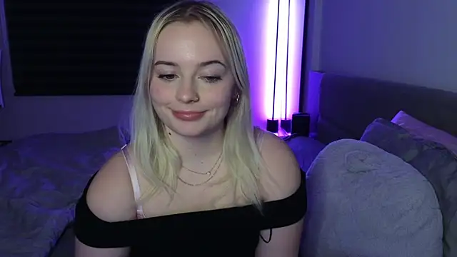 margot robbie7 online show from December 2025 12:42:01 AM