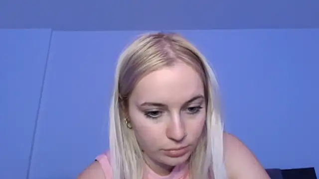 margot robbie7 online show from September 2025 12:31:02 AM