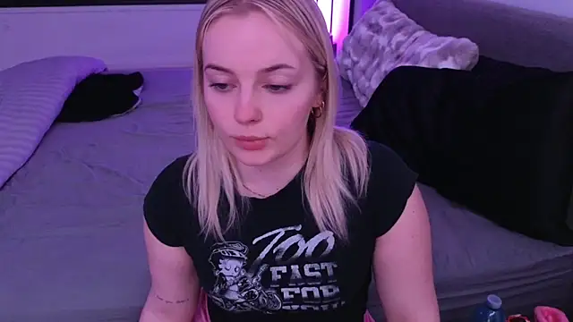 margot robbie7 online show from May 2026 02:20:01 AM