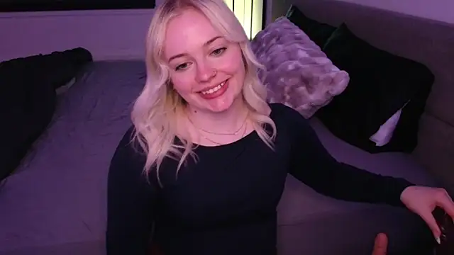 margot robbie7 online show from February 2026 12:43:01 AM