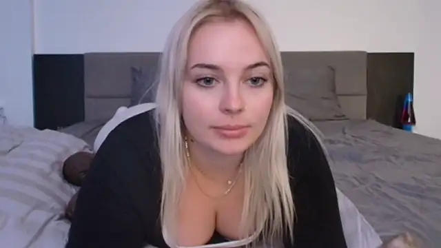 margot robbie7 online show from September 2025 12:44:02 AM