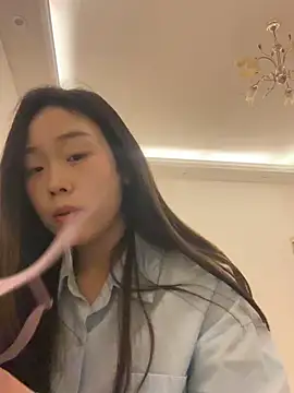 Snapshot of Minnie-66 chatting on March 2025 09:13:01 AM Minnie-66 online show from March 2025 09:13:01 AM