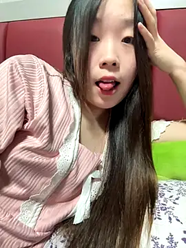 Snapshot of Minnie-66 chatting on September 2025 10:41:02 AM Minnie-66 online show from September 2025 10:41:02 AM