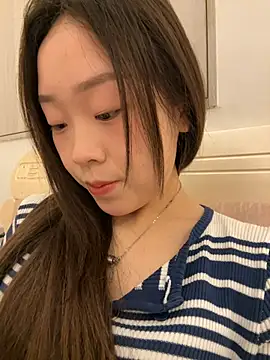 Snapshot of Minnie-66 chatting on March 2025 07:53:02 AM Minnie-66 online show from March 2025 07:53:02 AM