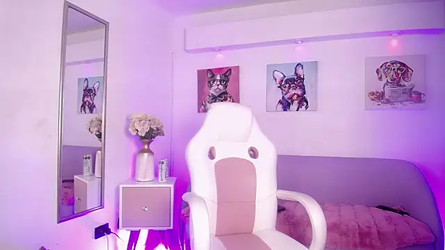 SamyJhomson online show from November 2025 04:01:02 AM