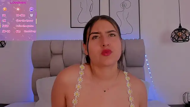 Hanna Evans   online show from January 2026 12:33:02 PM