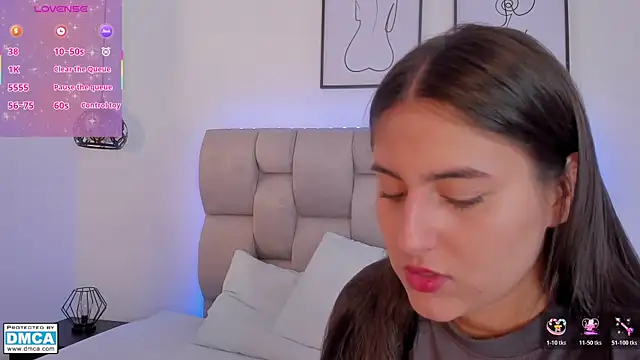 Hanna Evans   online show from January 2026 12:52:02 PM