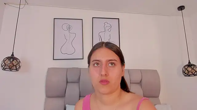 Hanna Evans   online show from September 2025 12:22:01 PM