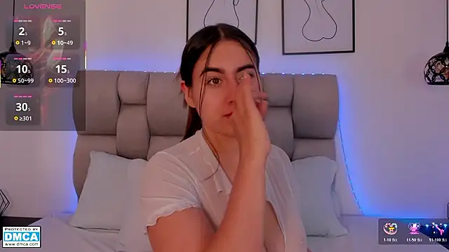 Hanna Evans   online show from March 2026 01:05:01 PM