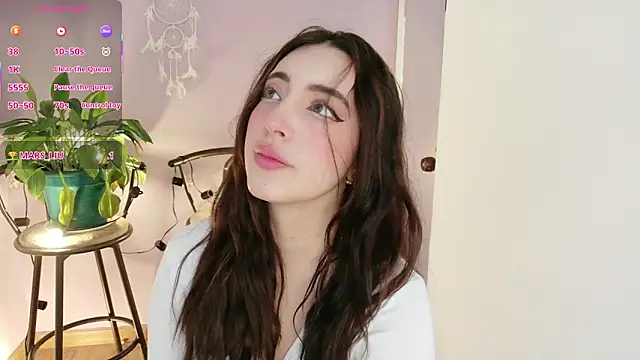 Snapshot of Rebbecawhite_meow chatting on April 2026 06:45:01 PM Rebbecawhite meow online show from April 2026 06:45:01 PM