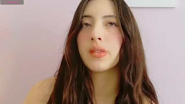 Snapshot of Rebbecawhite_meow chatting on June 2026 04:23:02 PM Rebbecawhite meow online show from June 2026 04:23:02 PM