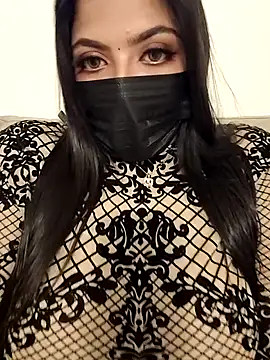 Snapshot of Tamil_hot_whiskey_girl chatting on September 2025 05:19:02 PM Tamil hot whiskey girl online show from September 2025 05:19:02 PM