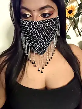 Tamil hot whiskey girl online show from April 2026 04:36:02 PM