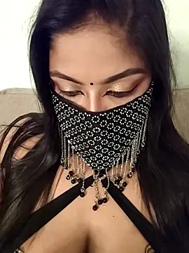 Tamil hot whiskey girl online show from June 2026 03:51:02 PM