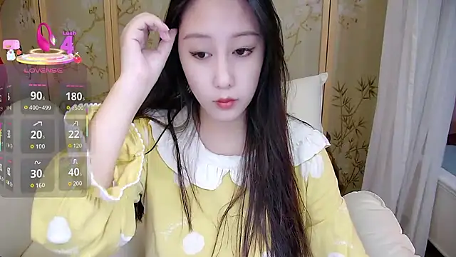 Snapshot of Xiaoxuan-baby chatting on November 2025 06:36:01 AM Xiaoxuan-baby online show from November 2025 06:36:01 AM