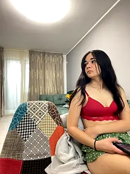 18teengirl3 online show from October 2025 08:05:01 AM