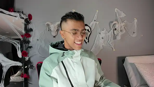 Colstorw  online show from October 2025 10:35:02 AM