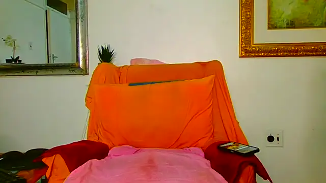 ModelZoee online show from May 2026 08:14:01 PM