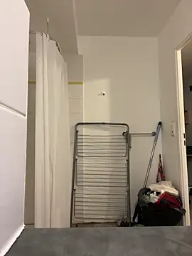 Renoirmonter online show from November 2025 12:53:02 PM