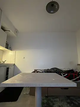 Renoirmonter online show from April 2026 04:58:01 AM