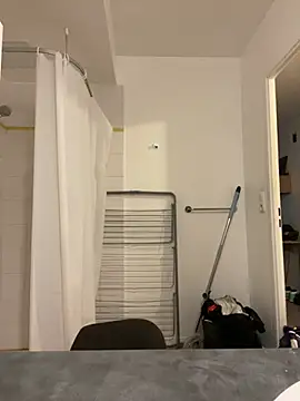 Renoirmonter online show from February 2026 03:31:02 PM