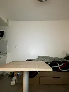 Renoirmonter online show from November 2025 11:49:01 PM