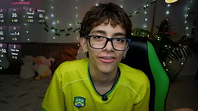 Matty Sparkk online show from April 2026 01:01:02 PM