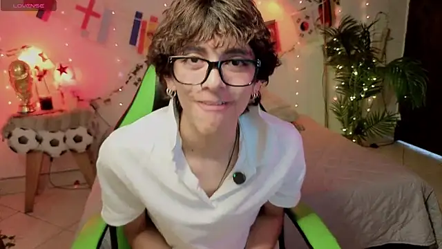 Matty Sparkk online show from July 2026 01:30:01 PM