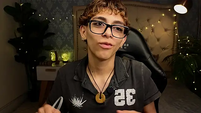 Matty Sparkk online show from February 2026 01:46:02 PM