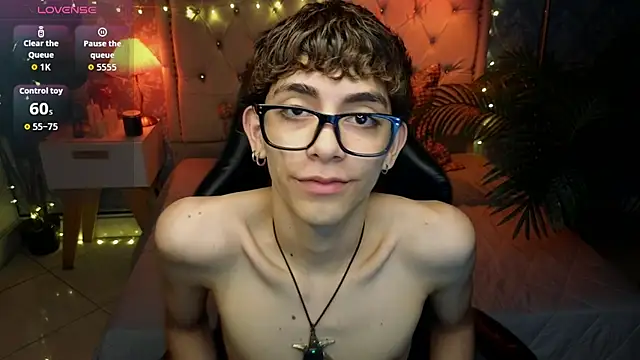 Matty Sparkk online show from March 2026 01:11:01 PM