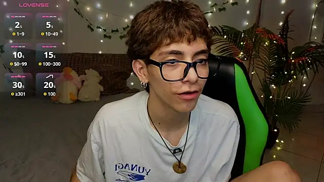 Matty Sparkk online show from April 2026 01:07:02 PM