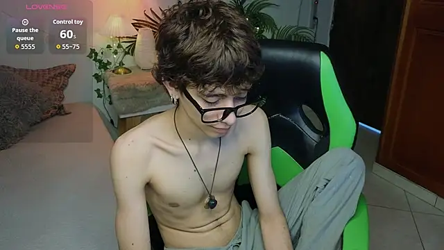 Matty Sparkk online show from May 2026 01:20:01 PM