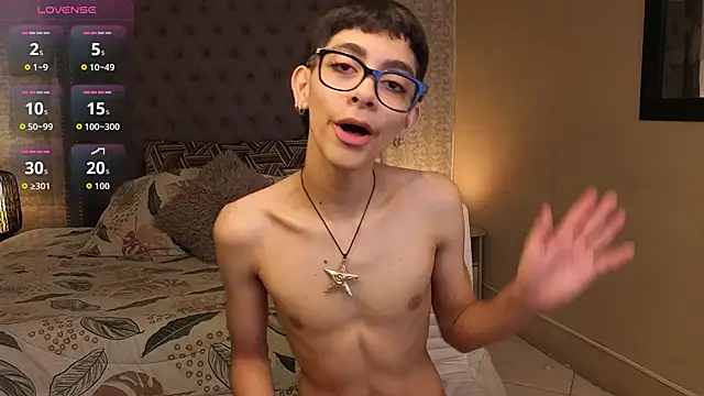 Snapshot of Matty_Sparkk chatting on September 2025 01:09:02 PM Matty Sparkk online show from September 2025 01:09:02 PM