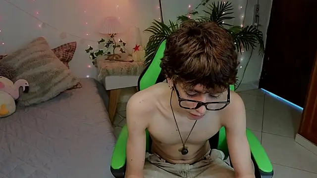 Matty Sparkk online show from June 2026 01:20:02 PM