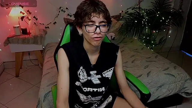 Matty Sparkk online show from June 2026 01:11:02 PM