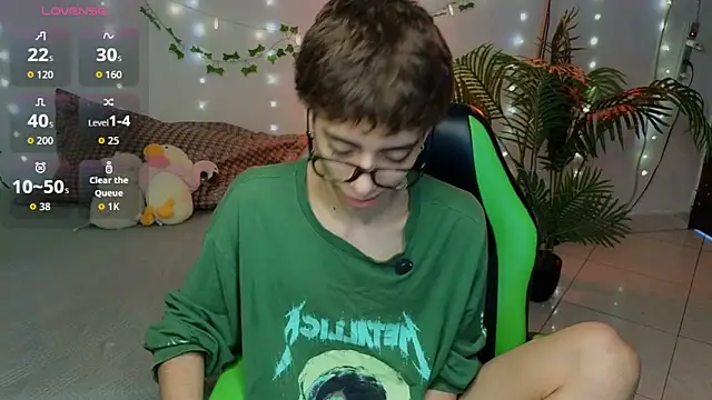 Matty Sparkk online show from April 2026 01:06:02 PM